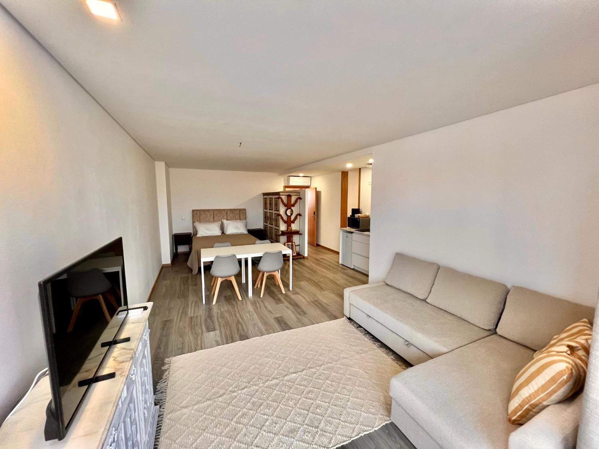 Sunrise Apartment